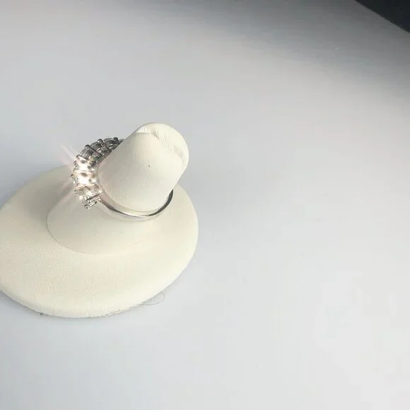 Cubic Zirconia Silver Tone Band Ring Size 10 - Picture 11 of 15